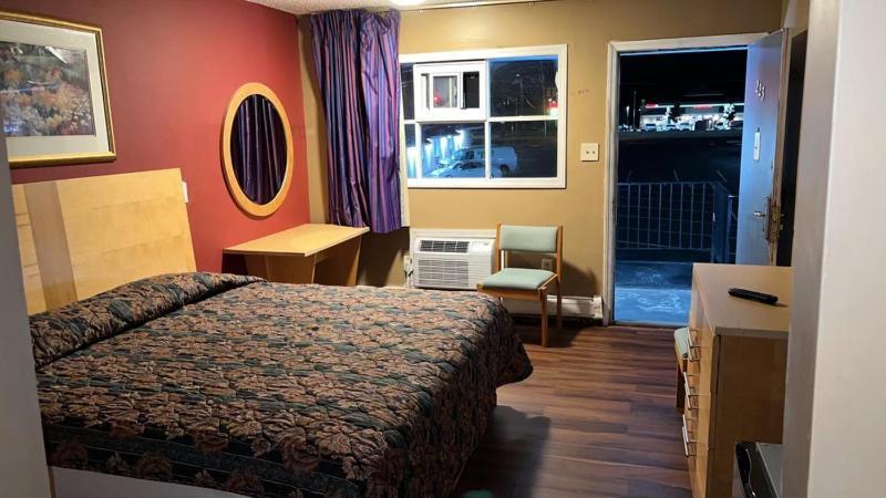 Bel Air Motor Lodge Maple Shade Экстерьер фото